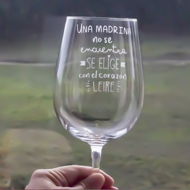 Copa de vino "Una madrina no se encuentra"