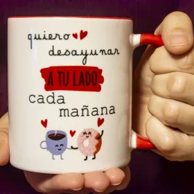 Taza "Quiero desayunar a tu lado"