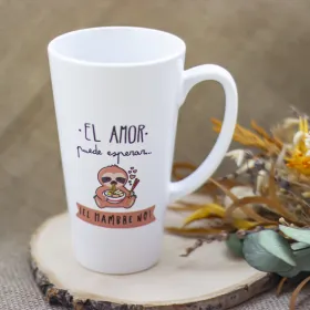 Taza cónica "El amor puede esperar..."